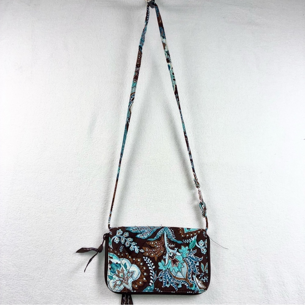 Vera Bradley Crossbody Wallet Removable Strap Java Blue (retired) Quilted
